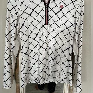 TAIL New Wthout Tags size small